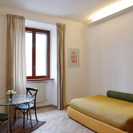 Casa Iulia - Raffinata dimora nel cuore di Roma-2