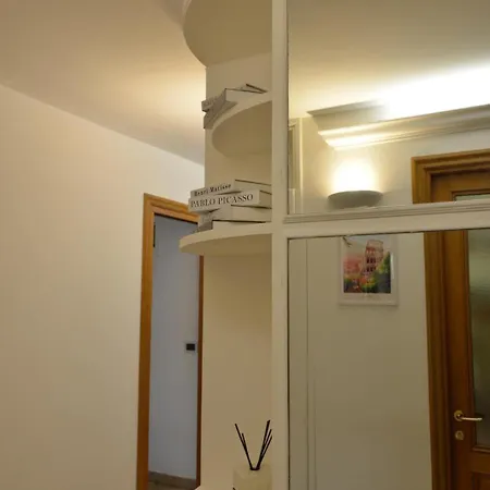 Casa Iulia - Raffinata Dimora Nel Cuore Di Roma-2